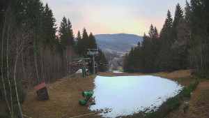 SKICENTRUM Miroslav Lipová Lázně - Výstupní stanice lanové dráhy - 9.12.2025 v 15:45 SKICENTRUM Miroslav Lipová Lázně - Výstupní stanice lanové dráhy - 9.12.2025 v 15:45