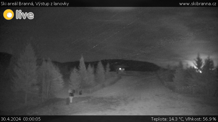 Ski areál Branná - Výstup z lanovky - 30.4.2024 v 03:00