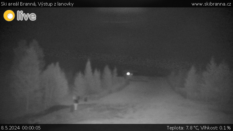 Ski areál Branná - Výstup z lanovky - 8.5.2024 v 00:00
