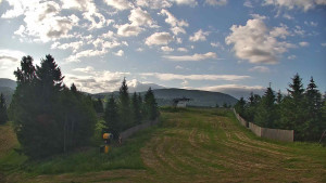 Ski areál Branná - Výstup z lanovky - 25.6.2025 v 07:00 Ski areál Branná - Výstup z lanovky - 25.6.2025 v 07:00