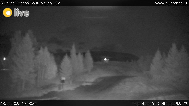 Ski areál Branná - Výstup z lanovky - 13.10.2025 v 23:00 Ski areál Branná - Výstup z lanovky - 13.10.2025 v 23:00