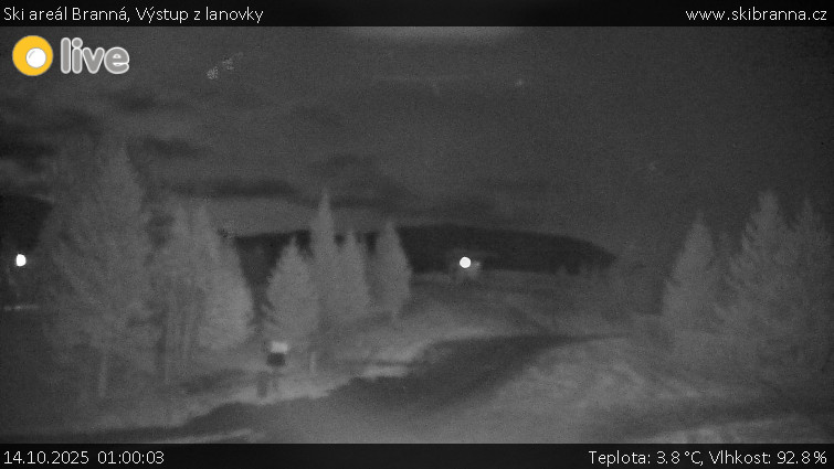 Ski areál Branná - Výstup z lanovky - 14.10.2025 v 01:00 Ski areál Branná - Výstup z lanovky - 14.10.2025 v 01:00