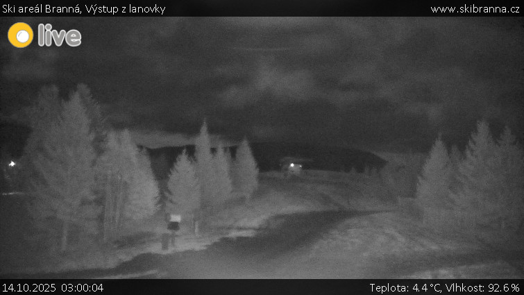 Ski areál Branná - Výstup z lanovky - 14.10.2025 v 03:00 Ski areál Branná - Výstup z lanovky - 14.10.2025 v 03:00