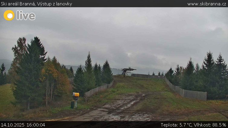 Ski areál Branná - Výstup z lanovky - 14.10.2025 v 16:00 Ski areál Branná - Výstup z lanovky - 14.10.2025 v 16:00