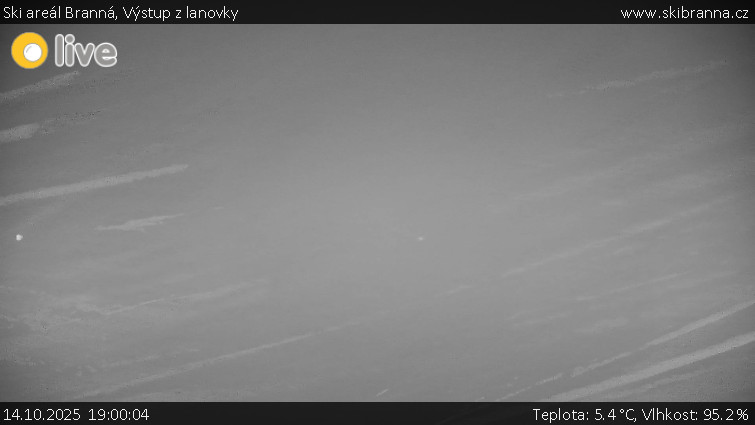 Ski areál Branná - Výstup z lanovky - 14.10.2025 v 19:00 Ski areál Branná - Výstup z lanovky - 14.10.2025 v 19:00