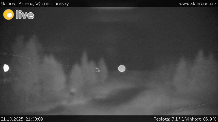 Ski areál Branná - Výstup z lanovky - 21.10.2025 v 21:00 Ski areál Branná - Výstup z lanovky - 21.10.2025 v 21:00