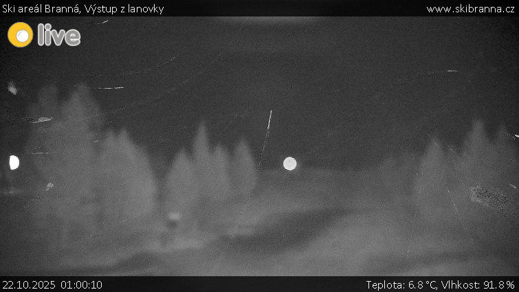 Ski areál Branná - Výstup z lanovky - 22.10.2025 v 01:00 Ski areál Branná - Výstup z lanovky - 22.10.2025 v 01:00