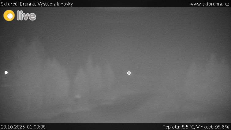 Ski areál Branná - Výstup z lanovky - 23.10.2025 v 01:00 Ski areál Branná - Výstup z lanovky - 23.10.2025 v 01:00