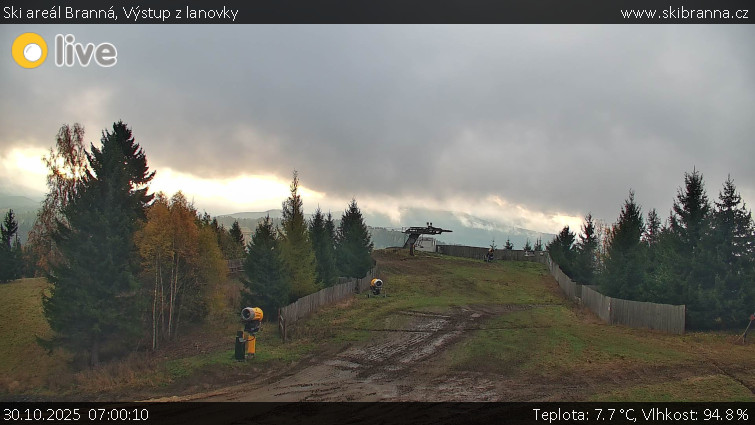 Ski areál Branná - Výstup z lanovky - 30.10.2025 v 07:00 Ski areál Branná - Výstup z lanovky - 30.10.2025 v 07:00