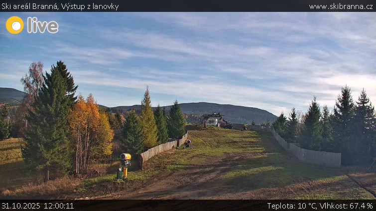 Ski areál Branná - Výstup z lanovky - 31.10.2025 v 12:00 Ski areál Branná - Výstup z lanovky - 31.10.2025 v 12:00