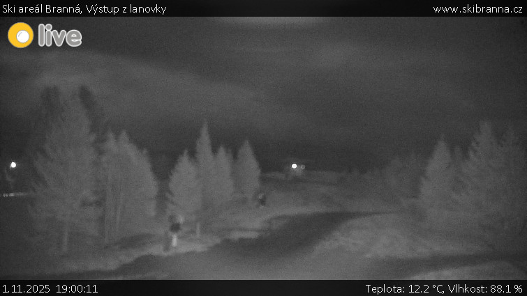 Ski areál Branná - Výstup z lanovky - 1.11.2025 v 19:00 Ski areál Branná - Výstup z lanovky - 1.11.2025 v 19:00