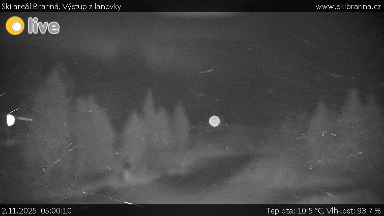 Ski areál Branná - Výstup z lanovky - 2.11.2025 v 05:00 Ski areál Branná - Výstup z lanovky - 2.11.2025 v 05:00