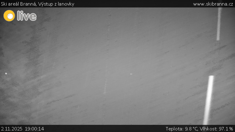 Ski areál Branná - Výstup z lanovky - 2.11.2025 v 19:00 Ski areál Branná - Výstup z lanovky - 2.11.2025 v 19:00