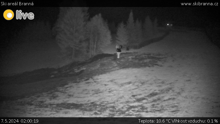 Ski areál Branná - Ski Branná - horní kamera - 7.5.2024 v 02:00
