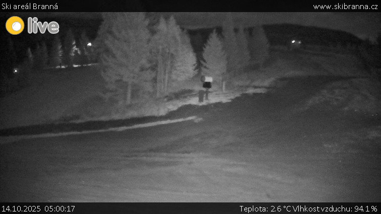 Ski areál Branná - Ski Branná - horní kamera - 14.10.2025 v 05:00 Ski areál Branná - Ski Branná - horní kamera - 14.10.2025 v 05:00