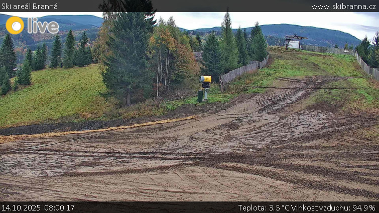 Ski areál Branná - Ski Branná - horní kamera - 14.10.2025 v 08:00 Ski areál Branná - Ski Branná - horní kamera - 14.10.2025 v 08:00