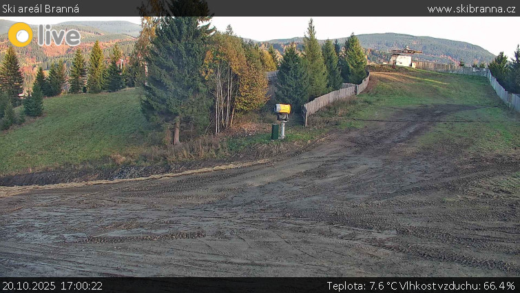 Ski areál Branná - Ski Branná - horní kamera - 20.10.2025 v 17:00 Ski areál Branná - Ski Branná - horní kamera - 20.10.2025 v 17:00