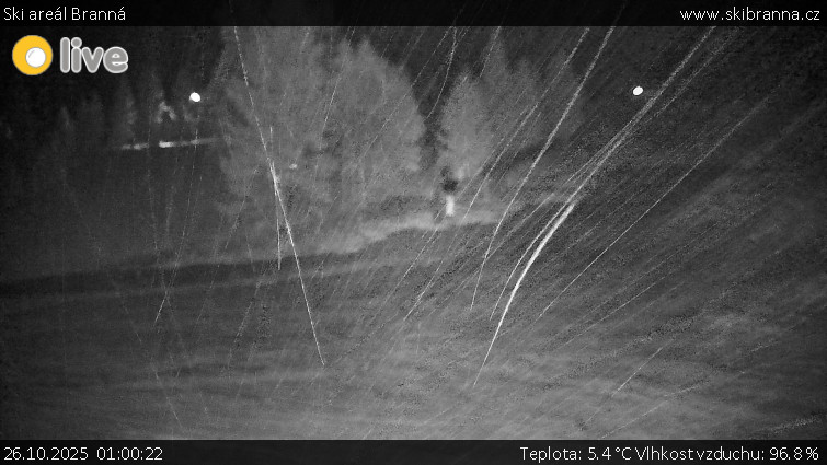 Ski areál Branná - Ski Branná - horní kamera - 26.10.2025 v 01:00 Ski areál Branná - Ski Branná - horní kamera - 26.10.2025 v 01:00