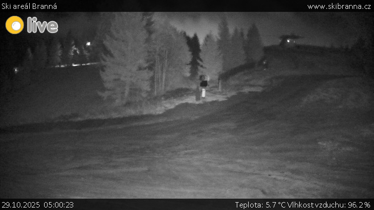 Ski areál Branná - Ski Branná - horní kamera - 29.10.2025 v 05:00 Ski areál Branná - Ski Branná - horní kamera - 29.10.2025 v 05:00