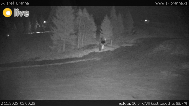 Ski areál Branná - Ski Branná - horní kamera - 2.11.2025 v 05:00 Ski areál Branná - Ski Branná - horní kamera - 2.11.2025 v 05:00
