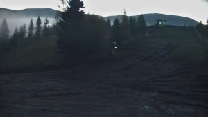 Ski areál Branná - Ski Branná - horní kamera - 5.11.2025 v 06:00 Ski areál Branná - Ski Branná - horní kamera - 5.11.2025 v 06:00