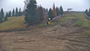 Ski areál Branná - Ski Branná - horní kamera - 16.11.2025 v 13:00 Ski areál Branná - Ski Branná - horní kamera - 16.11.2025 v 13:00