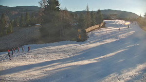Ski areál Branná - Ski Branná - horní kamera - 13.12.2025 v 10:00 Ski areál Branná - Ski Branná - horní kamera - 13.12.2025 v 10:00