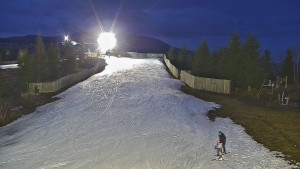 Ski areál Branná - Červená sjezdovka Jednička - 24.2.2023 v 18:00