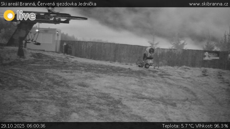 Ski areál Branná - Červená sjezdovka Jednička - 29.10.2025 v 06:00 Ski areál Branná - Červená sjezdovka Jednička - 29.10.2025 v 06:00