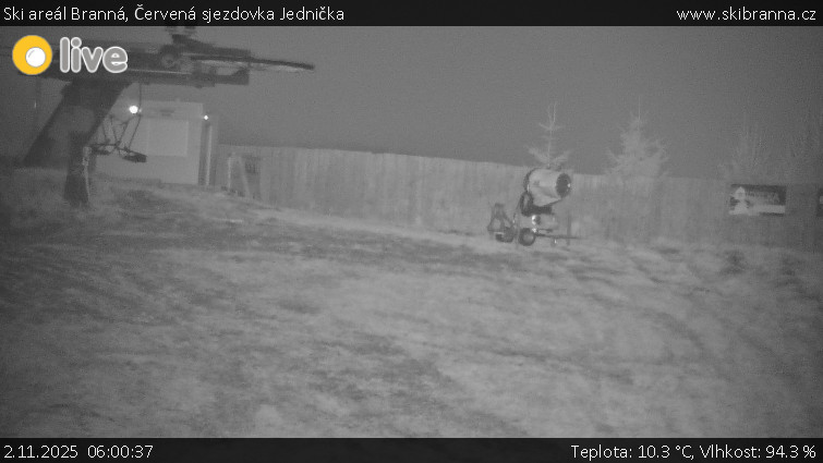 Ski areál Branná - Červená sjezdovka Jednička - 2.11.2025 v 06:00 Ski areál Branná - Červená sjezdovka Jednička - 2.11.2025 v 06:00