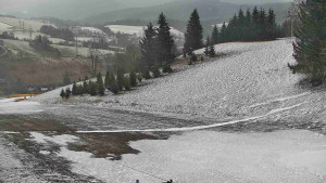Ski areál Branná - Ski Branná - horní kamera - 27.3.2023 v 12:00