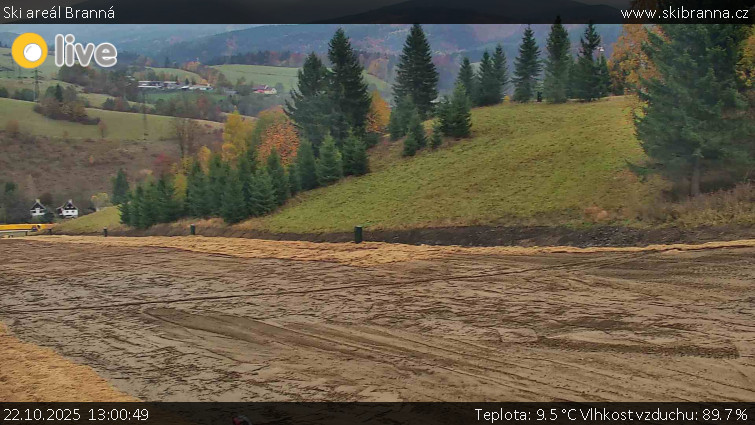 Ski areál Branná - Ski Branná - horní kamera - 22.10.2025 v 13:00 Ski areál Branná - Ski Branná - horní kamera - 22.10.2025 v 13:00