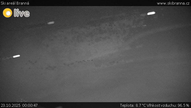 Ski areál Branná - Ski Branná - horní kamera - 23.10.2025 v 00:00 Ski areál Branná - Ski Branná - horní kamera - 23.10.2025 v 00:00