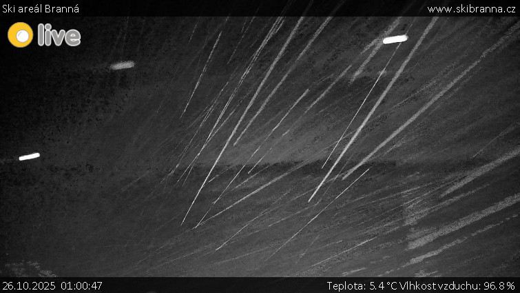 Ski areál Branná - Ski Branná - horní kamera - 26.10.2025 v 01:00 Ski areál Branná - Ski Branná - horní kamera - 26.10.2025 v 01:00