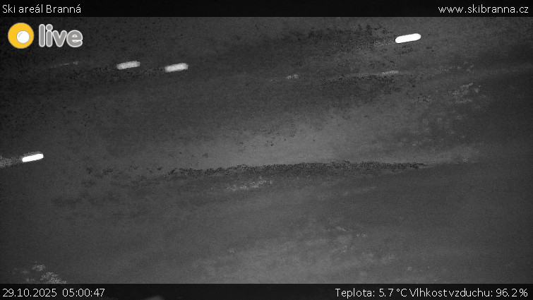Ski areál Branná - Ski Branná - horní kamera - 29.10.2025 v 05:00 Ski areál Branná - Ski Branná - horní kamera - 29.10.2025 v 05:00