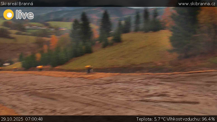 Ski areál Branná - Ski Branná - horní kamera - 29.10.2025 v 07:00 Ski areál Branná - Ski Branná - horní kamera - 29.10.2025 v 07:00