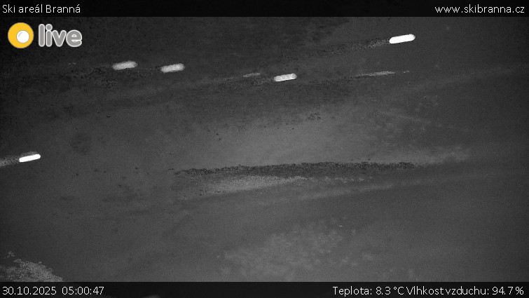 Ski areál Branná - Ski Branná - horní kamera - 30.10.2025 v 05:00 Ski areál Branná - Ski Branná - horní kamera - 30.10.2025 v 05:00