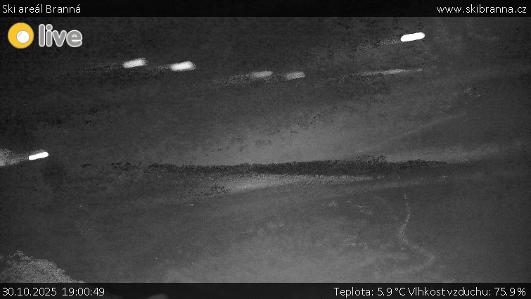 Ski areál Branná - Ski Branná - horní kamera - 30.10.2025 v 19:00 Ski areál Branná - Ski Branná - horní kamera - 30.10.2025 v 19:00