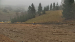 Ski areál Branná - Ski Branná - horní kamera - 16.11.2025 v 15:00 Ski areál Branná - Ski Branná - horní kamera - 16.11.2025 v 15:00