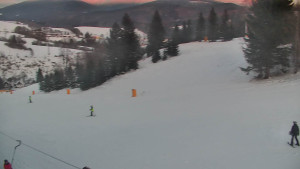 Ski areál Branná - Ski Branná - horní kamera - 7.1.2026 v 16:00 Ski areál Branná - Ski Branná - horní kamera - 7.1.2026 v 16:00