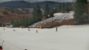 Ski areál Branná - Ski Branná - horní kamera - 13.2.2026 v 10:00 Ski areál Branná - Ski Branná - horní kamera - 13.2.2026 v 10:00
