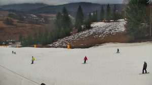 Ski areál Branná - Ski Branná - horní kamera - 13.2.2026 v 14:00 Ski areál Branná - Ski Branná - horní kamera - 13.2.2026 v 14:00