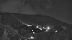 Panorama Jižní svahy, Hotel, Nástup