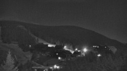 Panorama Jižní svahy, Hotel, Nástup