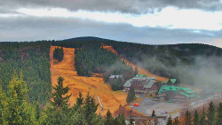 Panorama Jižní svahy, Hotel, Nástup