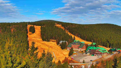 Panorama Jižní svahy, Hotel, Nástup