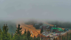 Panorama Jižní svahy, Hotel, Nástup