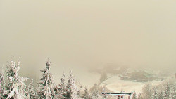 Panorama Jižní svahy, Hotel, Nástup