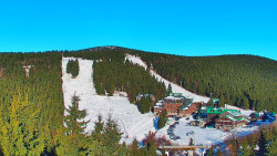 Panorama Jižní svahy, Hotel, Nástup