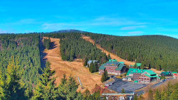 Panorama Jižní svahy, Hotel, Nástup
